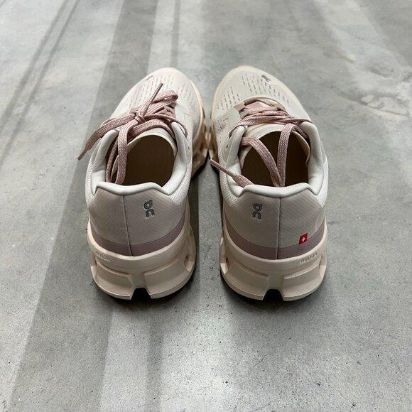 On Running Cloudmonster Wmn's Moon Fawn 61.97785 - New - Picture 2 of 6